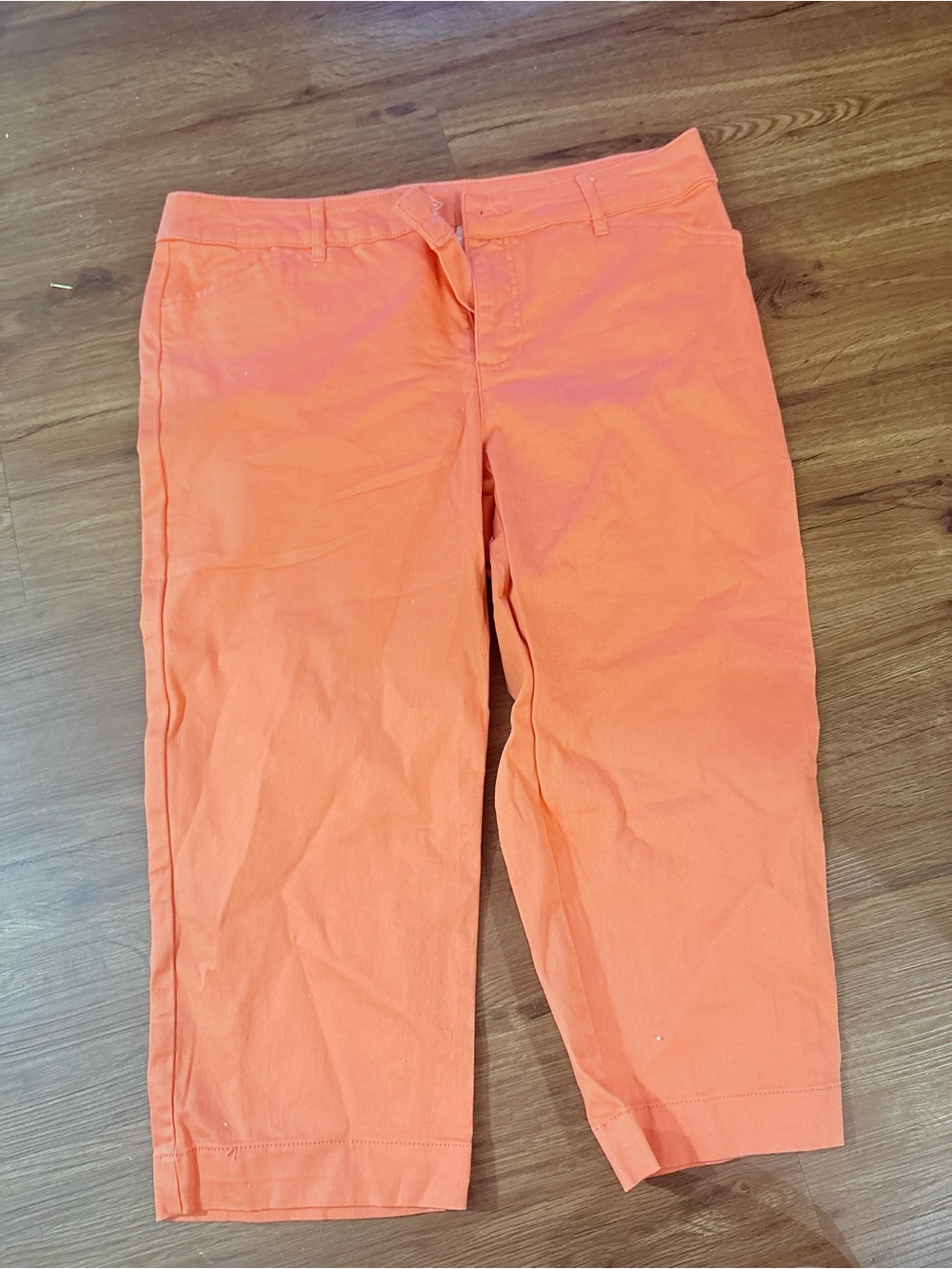 St. John's Bay Orange Capris